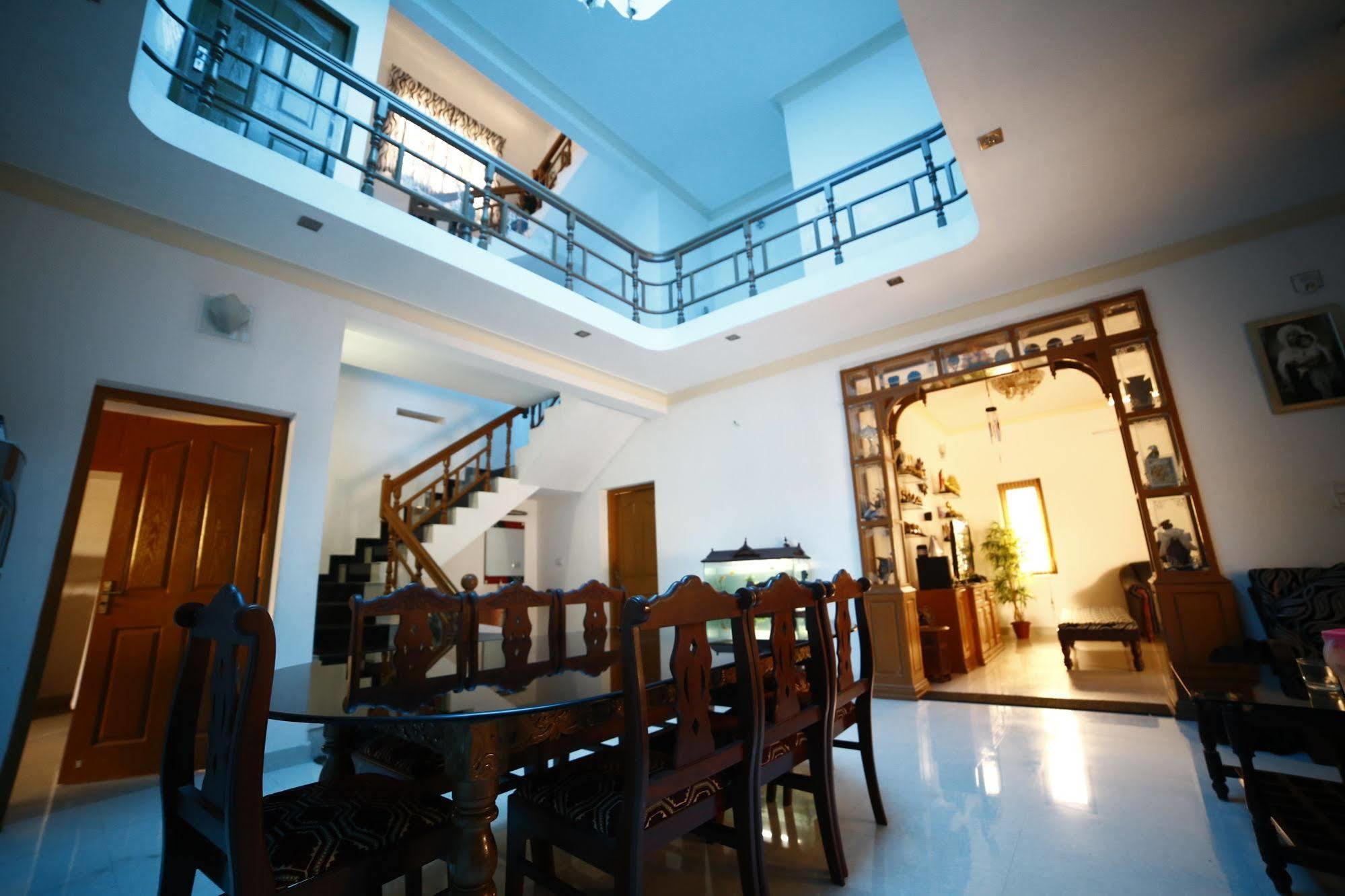 Cochin Cove Homestay Kochi Exterior photo